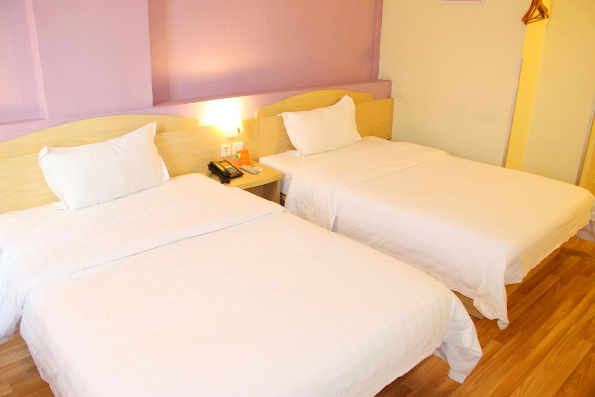 Iu Hotel Guangzhou Jingxi Nanfang Hospital Station Exterior photo